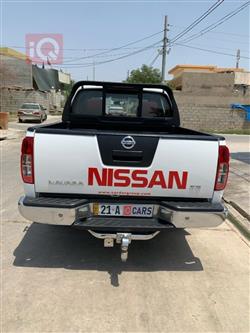 نيسان نافارا